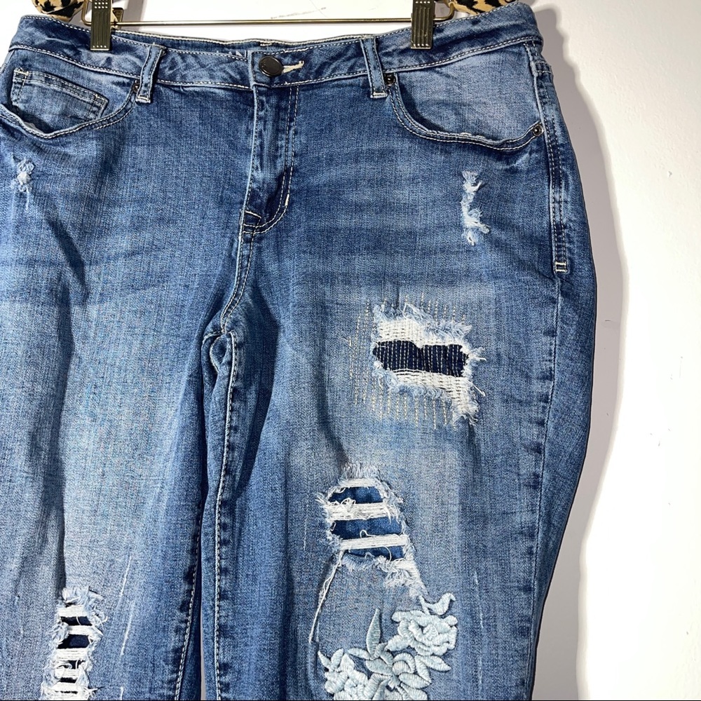 Lane Bryant Distressed Patchwork / Embroidered Ca… - image 5